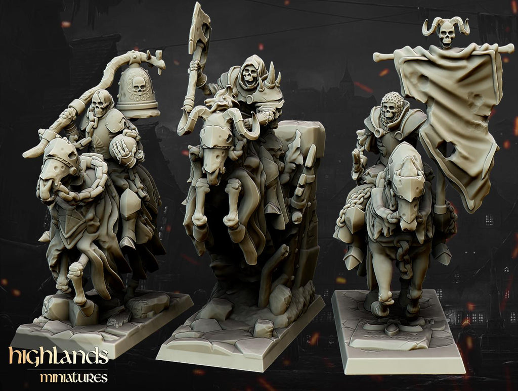 Undead Dark Knight Command Group - in 12k- by Highlands Miniatures