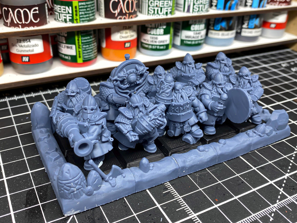 Dwarf Firespitters  - in 12k- by Highlands Miniatures