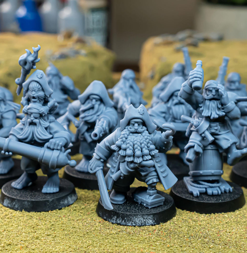 Dwarf Pirates - in 12k- by Highlands Miniatures