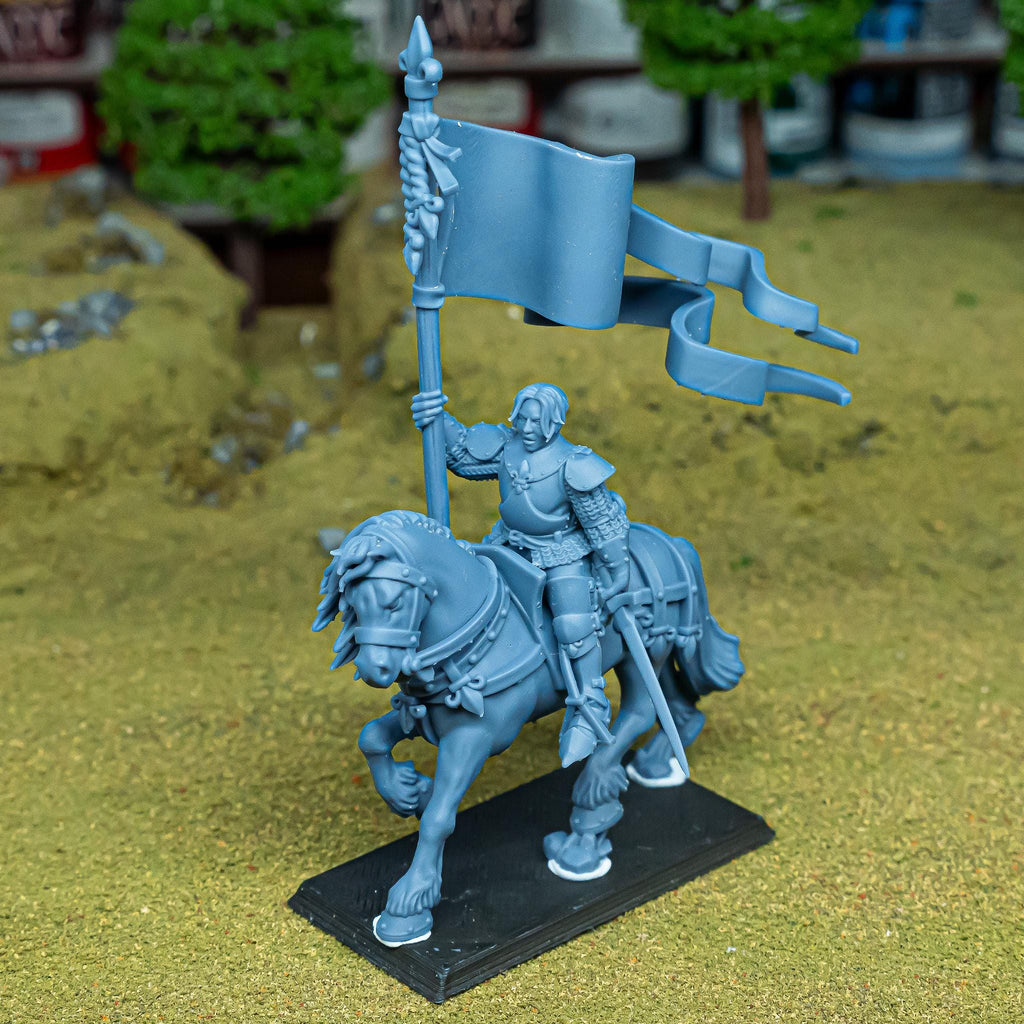 Baroness of Gallia  - in 12k- by Highlands Miniatures