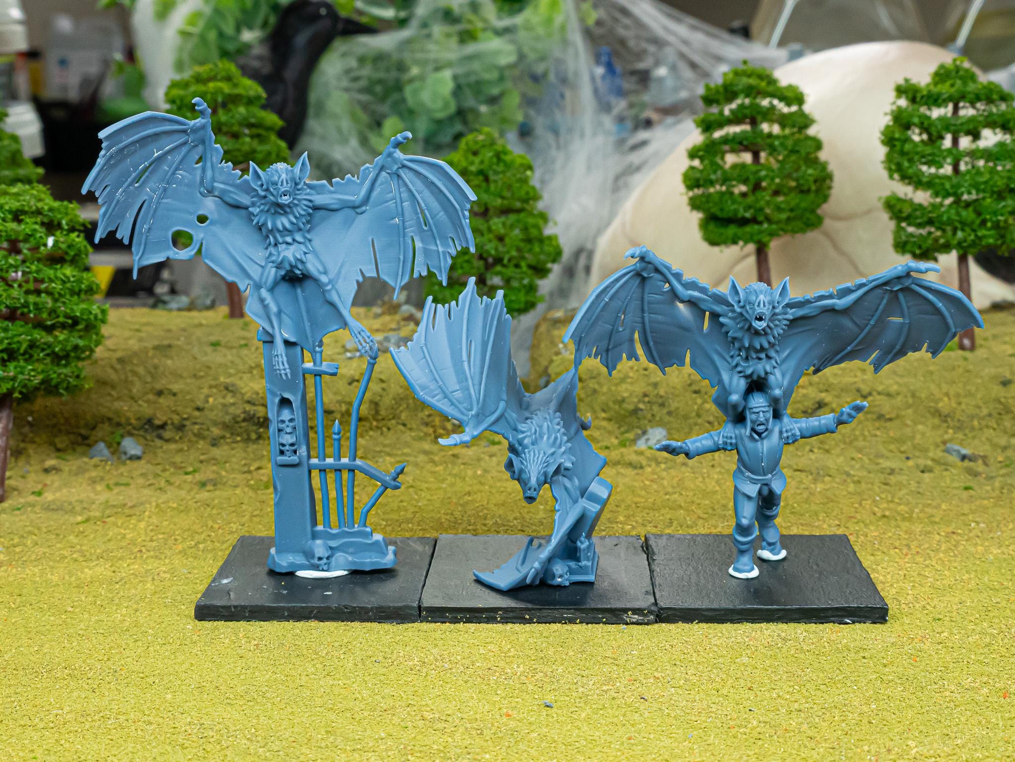 Giant Bats - in 12k- by Highlands Miniatures