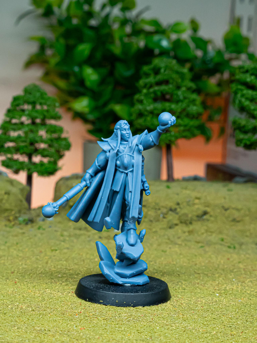 Aegean Elf Mage  - in 12k- by Highlands Miniatures