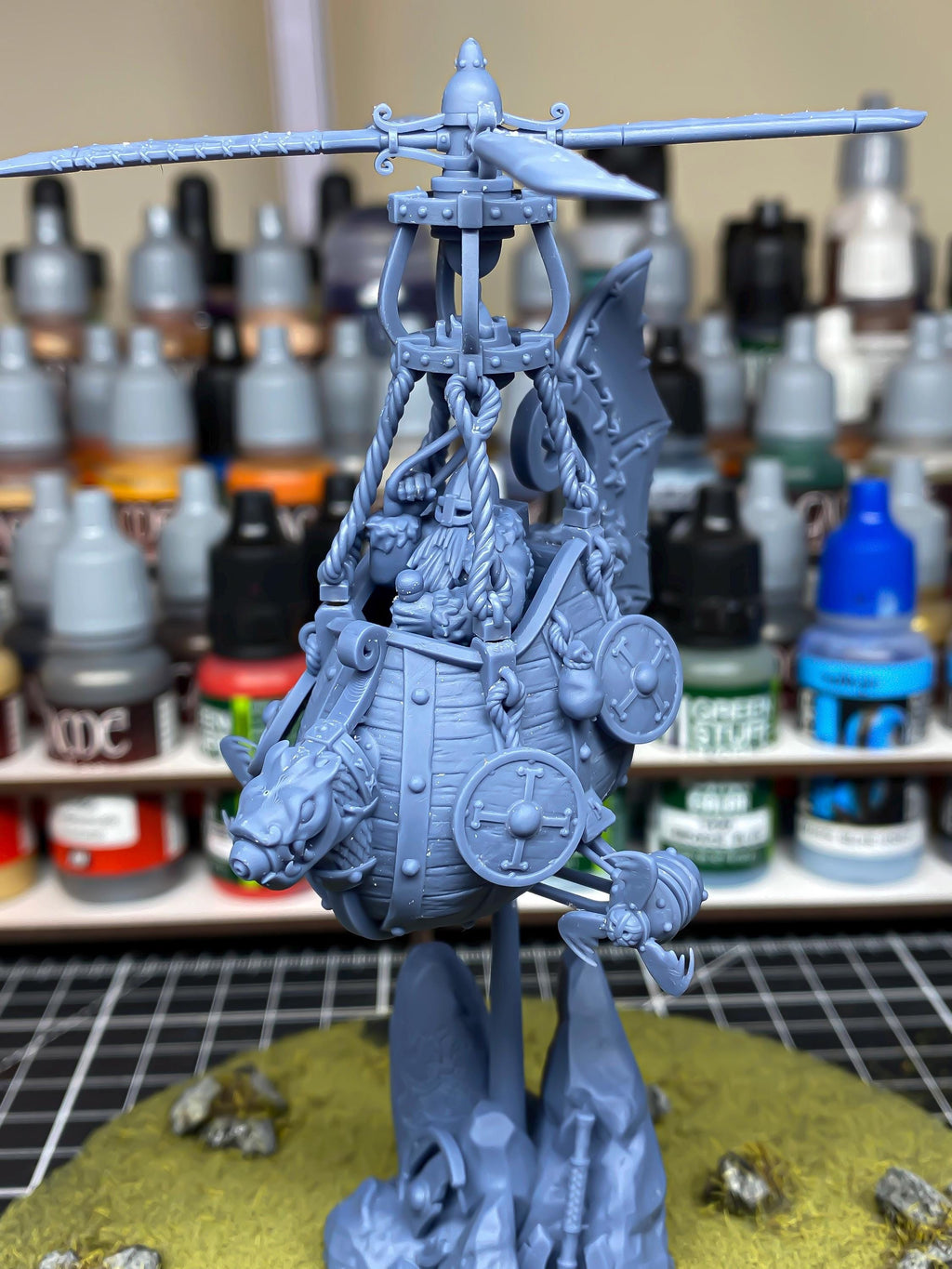 Dwarf Flying Machine - in 12k- by Highlands Miniatures