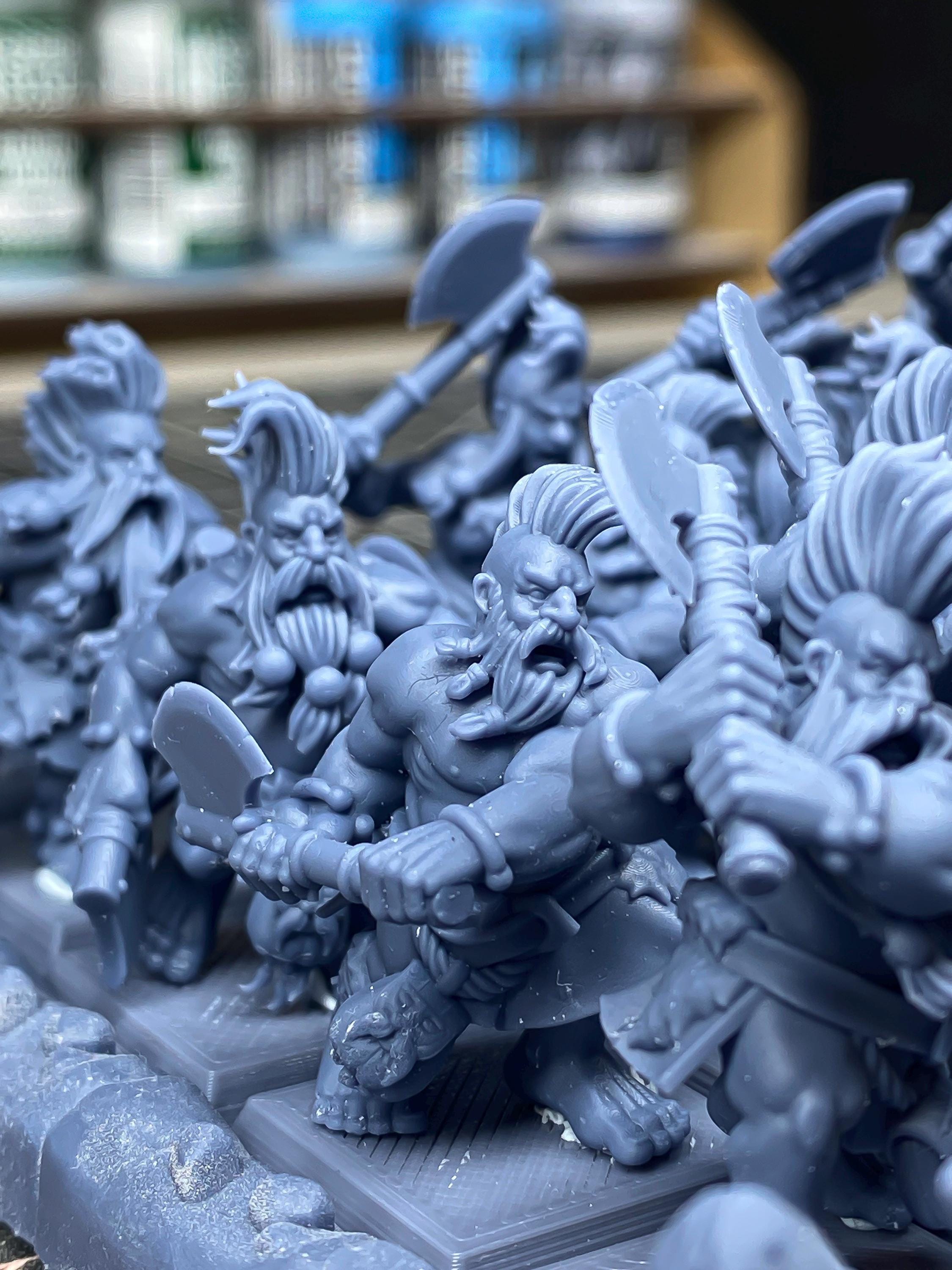 Dwarf Deathseekers - in 12k- by Highlands Miniatures