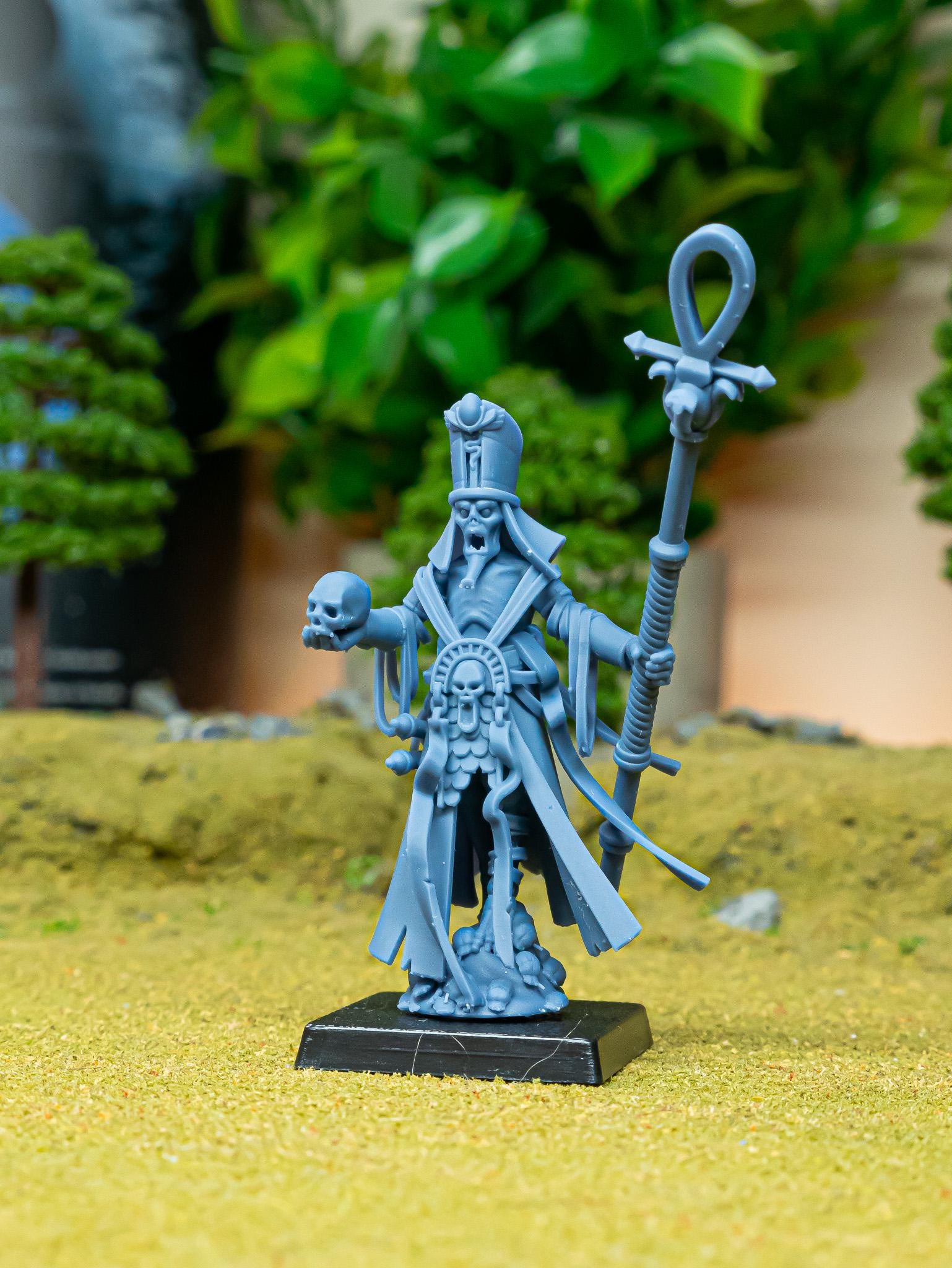 Eternal Priest - in 12k- by Highlands Miniatures