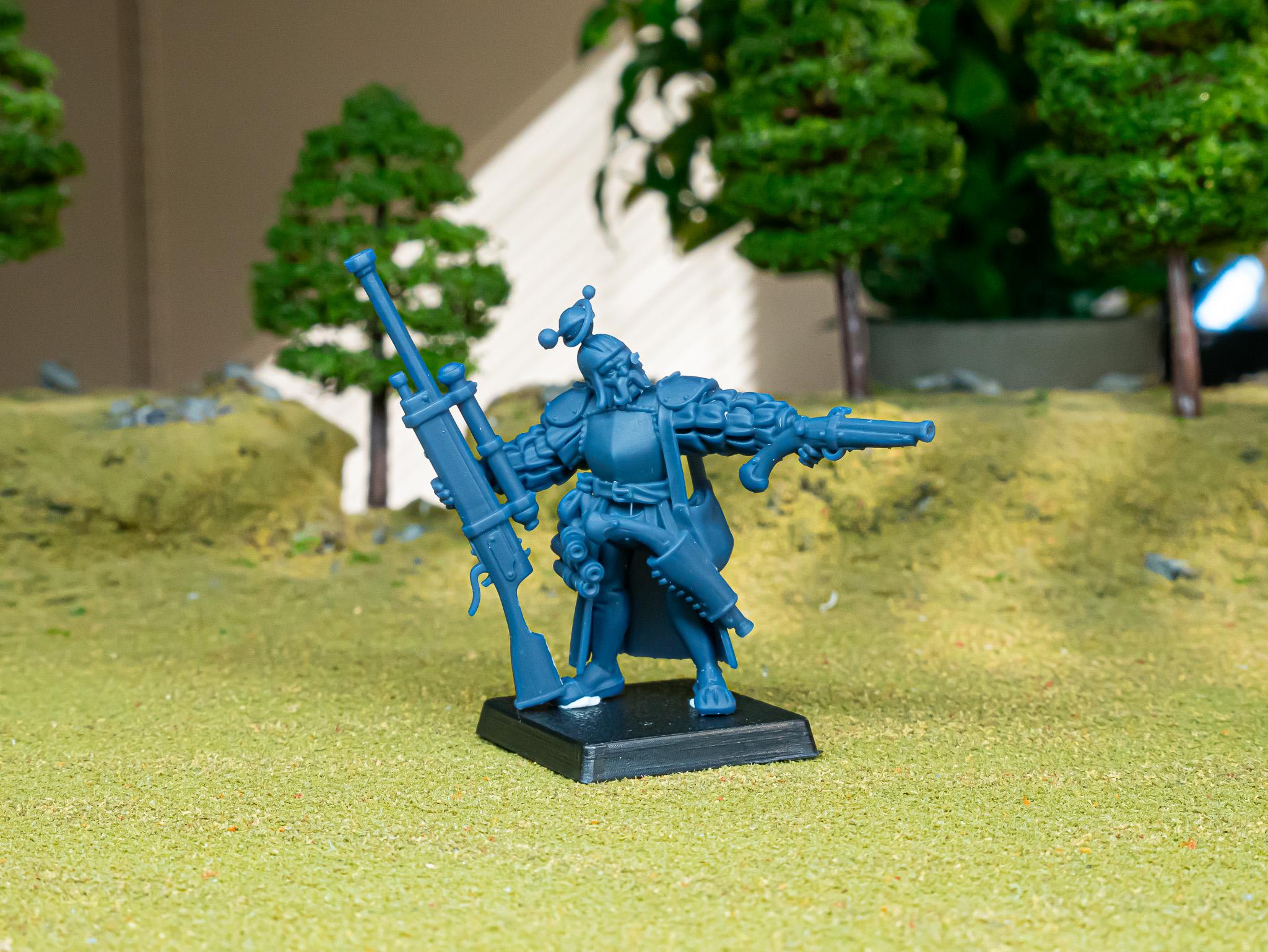 sunlands command heroes 4 model bundle  - in 12k- by Highlands Miniatures