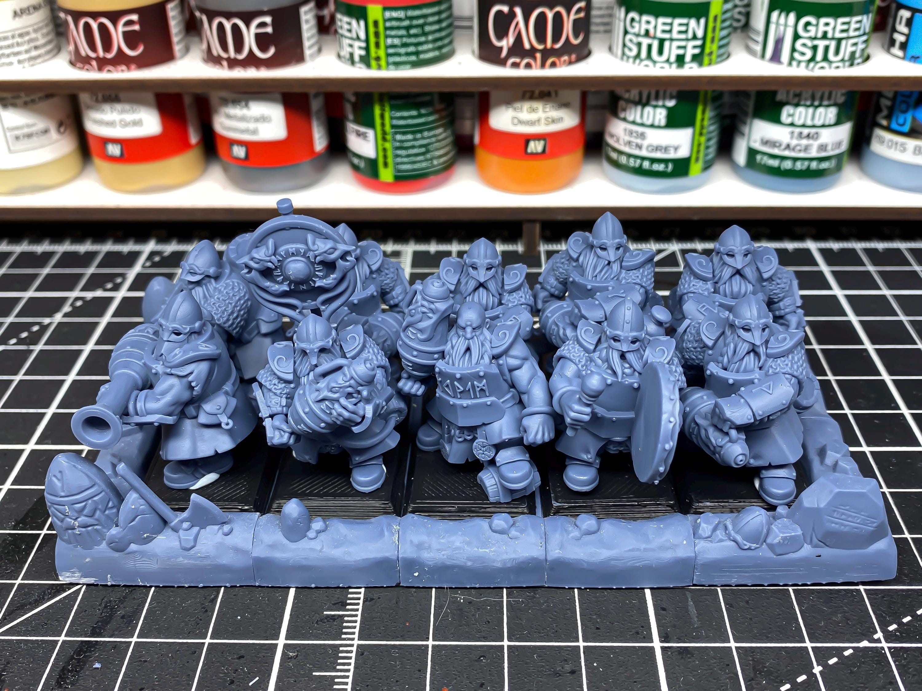 Dwarf Firespitters  - in 12k- by Highlands Miniatures