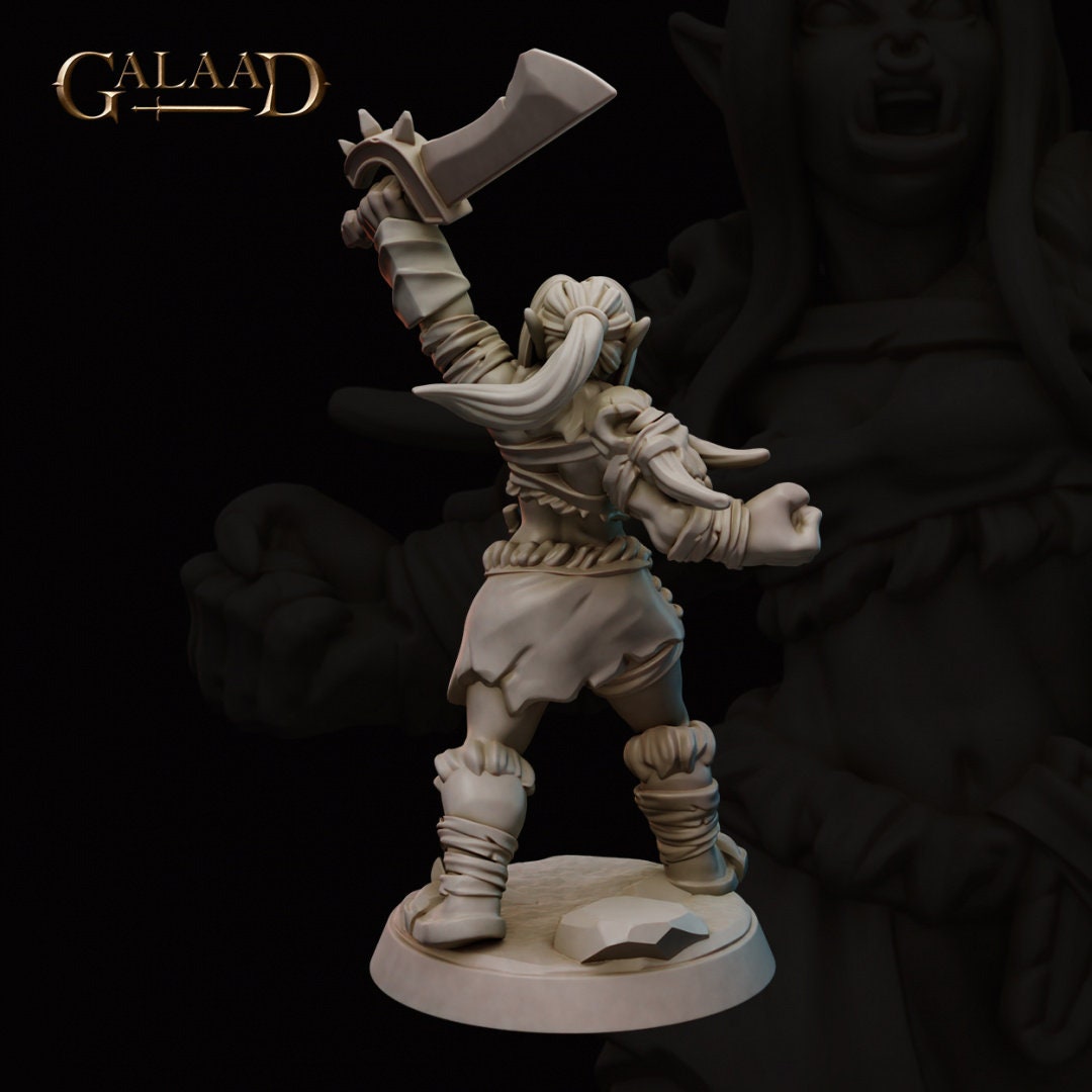 2 Female Orcs - in 8k - by Galaad