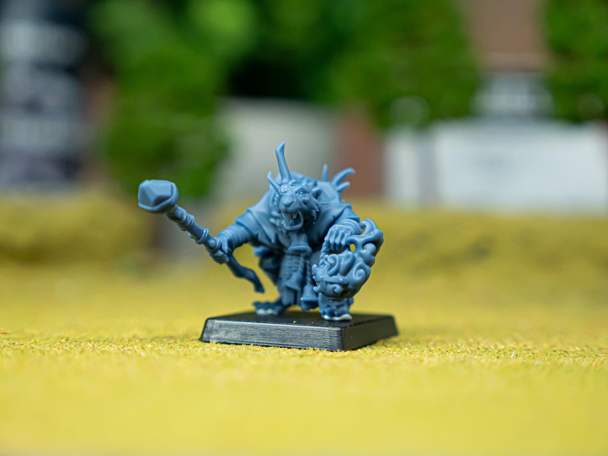 Vermin Pastor  miniature - in 12K - by Highlands Miniatures