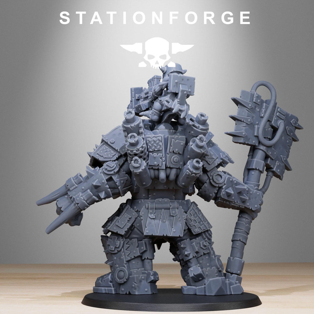 Orkaz Commander - in 12k - by Station Forge