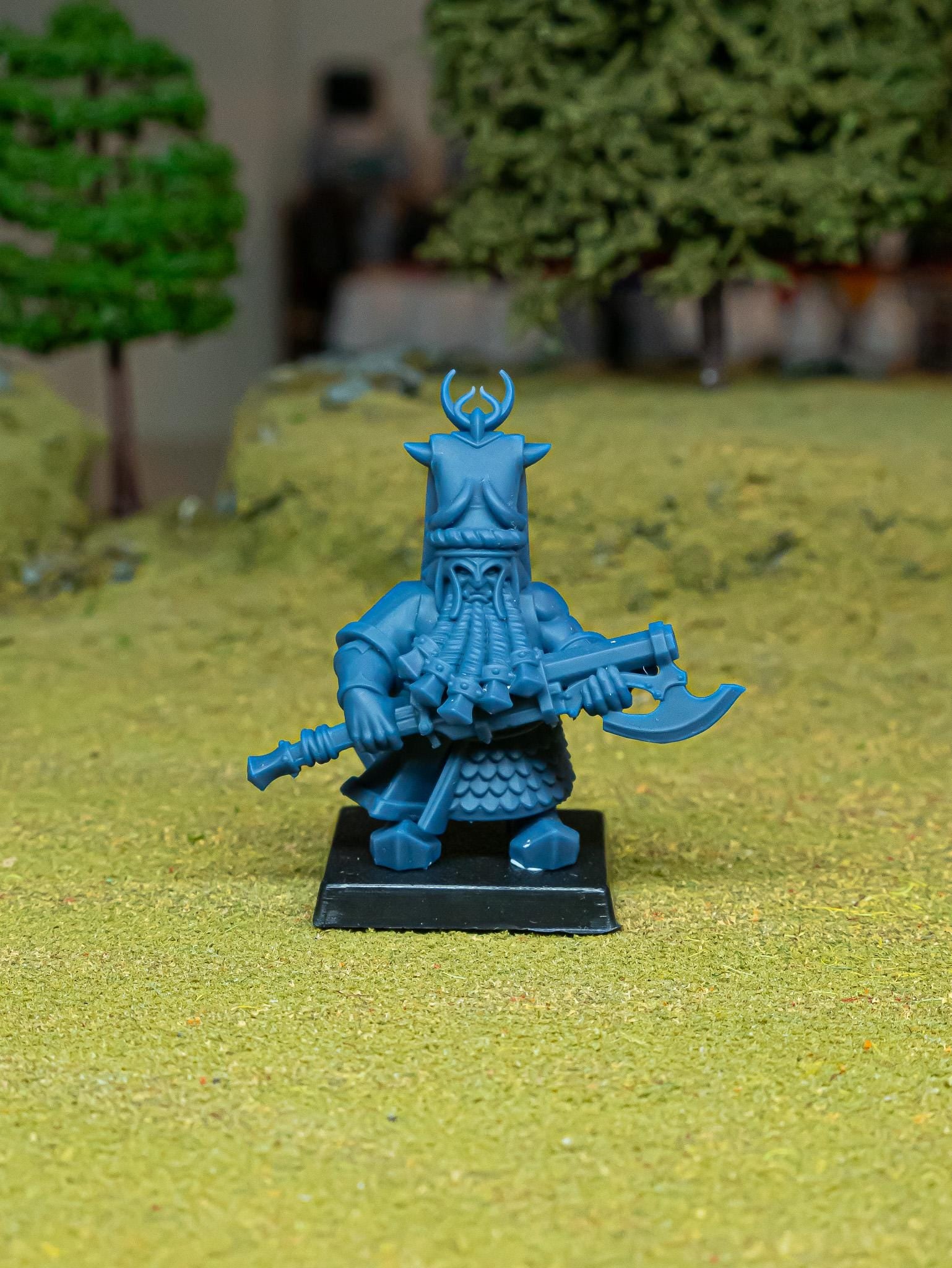 Marduk Commander 3 - in 12k- by Highlands Miniatures