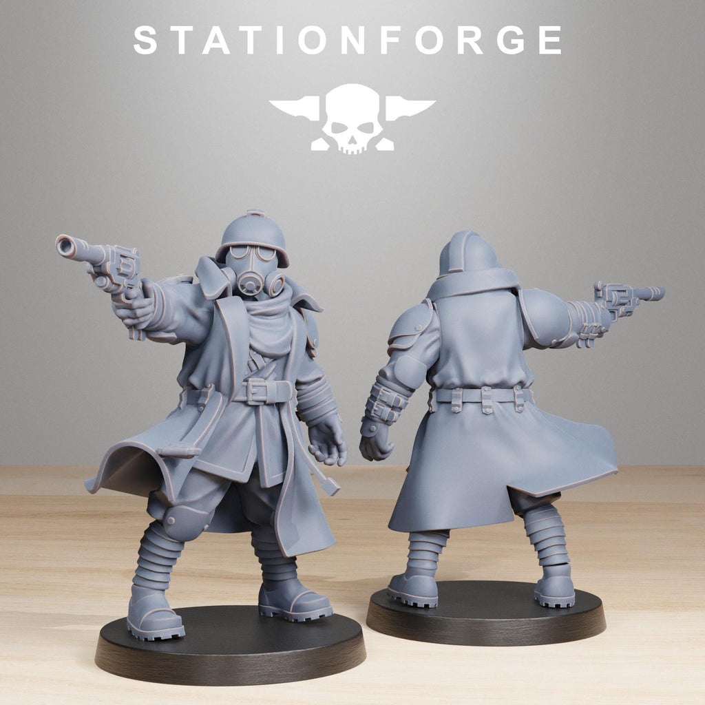 GrimGuard Scorchers Officers  2 models - in 12k - - by Station Forge