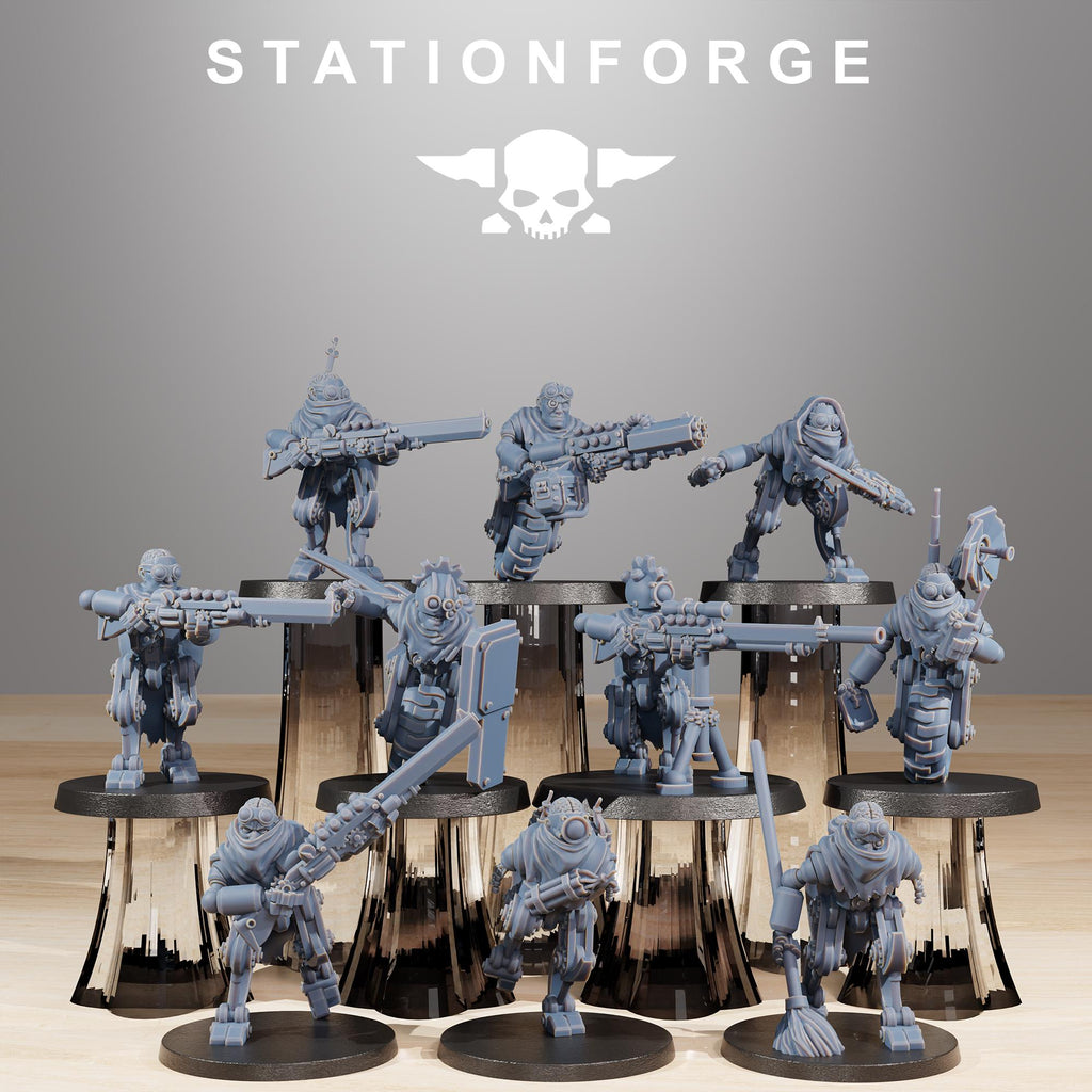 Scavenger Halflings - in 12k -  by Station Forge