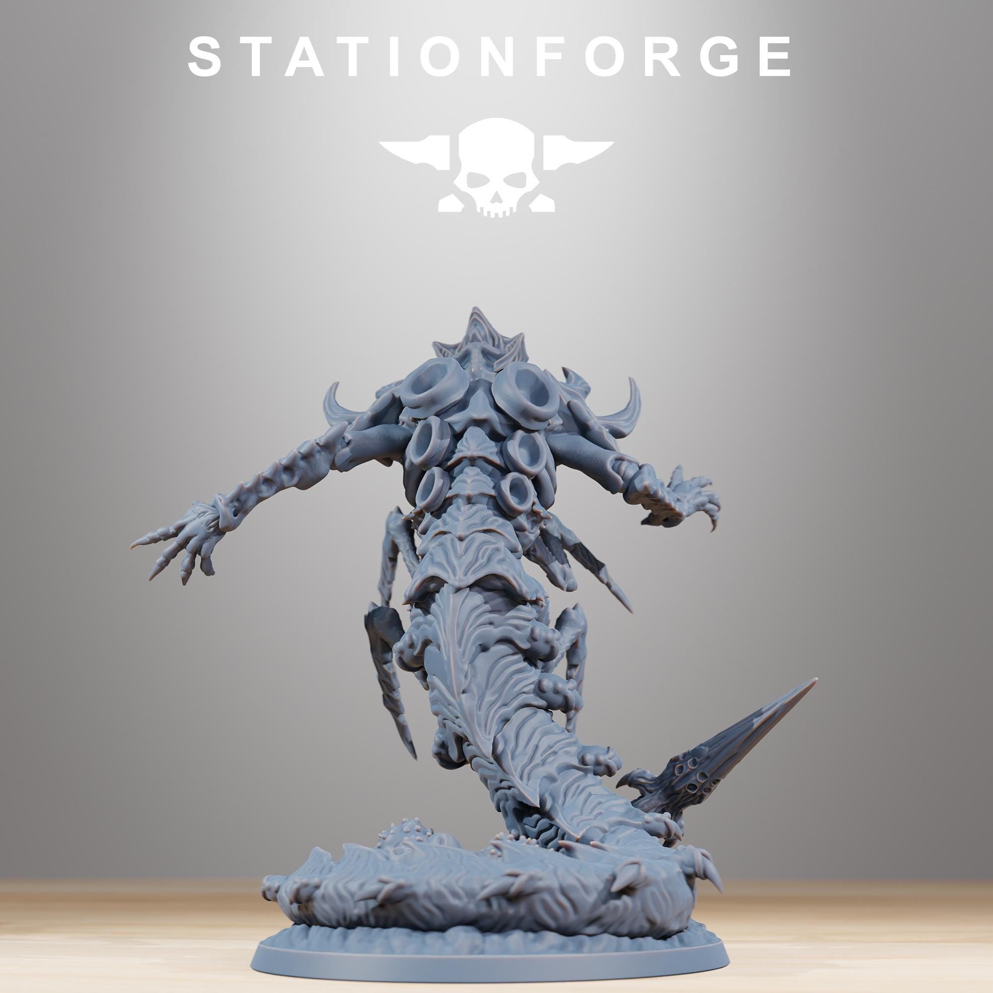 Xenarid Wormaak  - in 12k - by Station Forge
