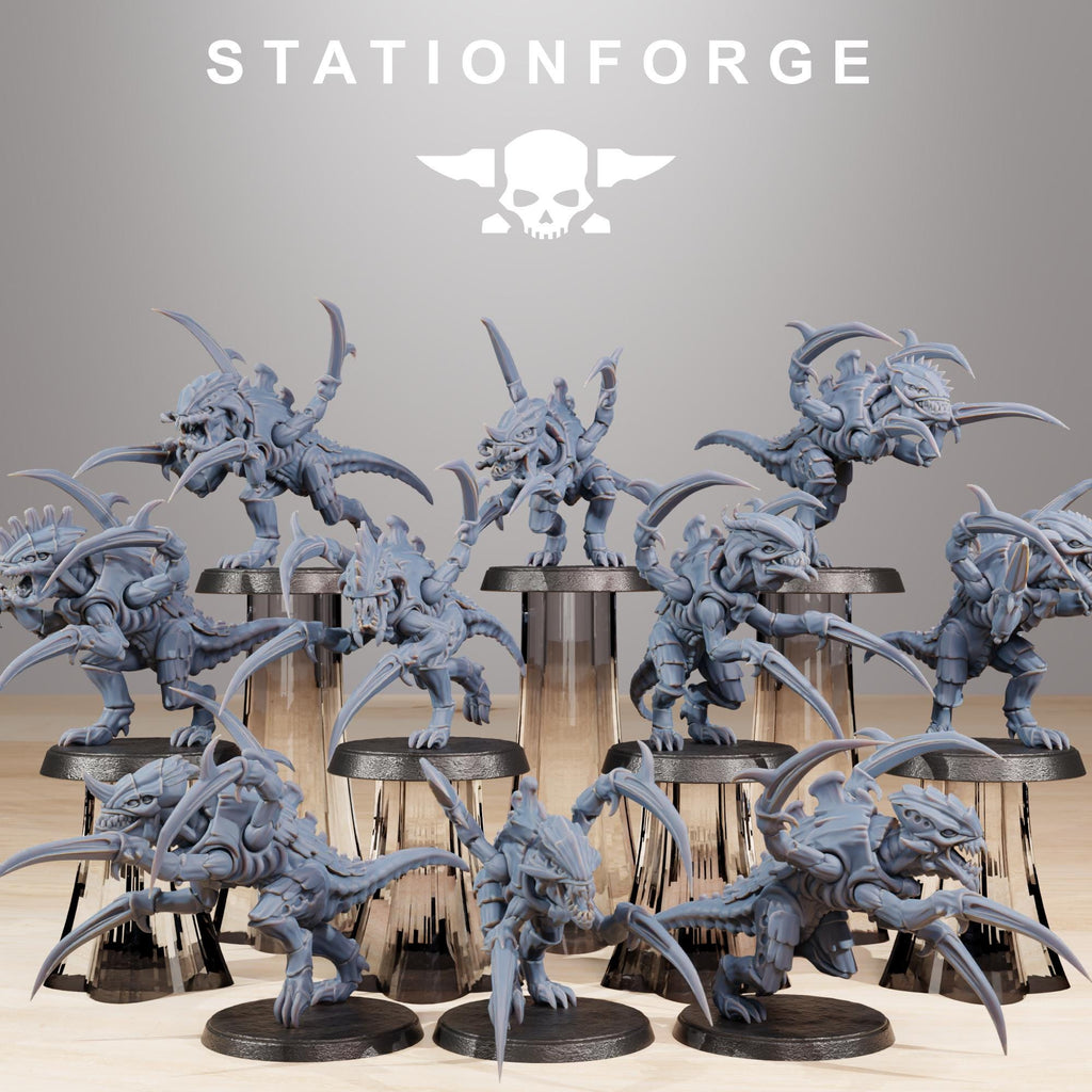 Xenarid Infantry Melee Unit - in 12k - by Station Forge