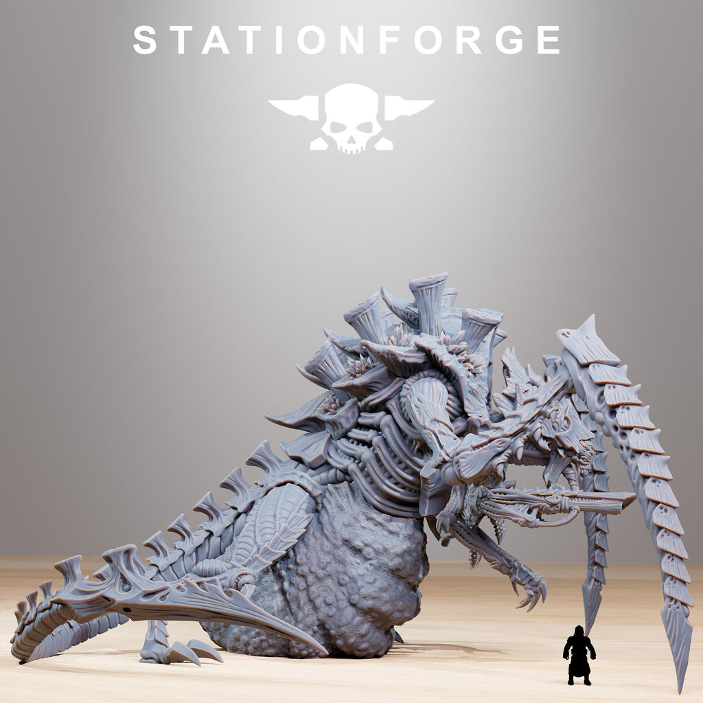 Xenarid Queen - in 12k - by Station Forge