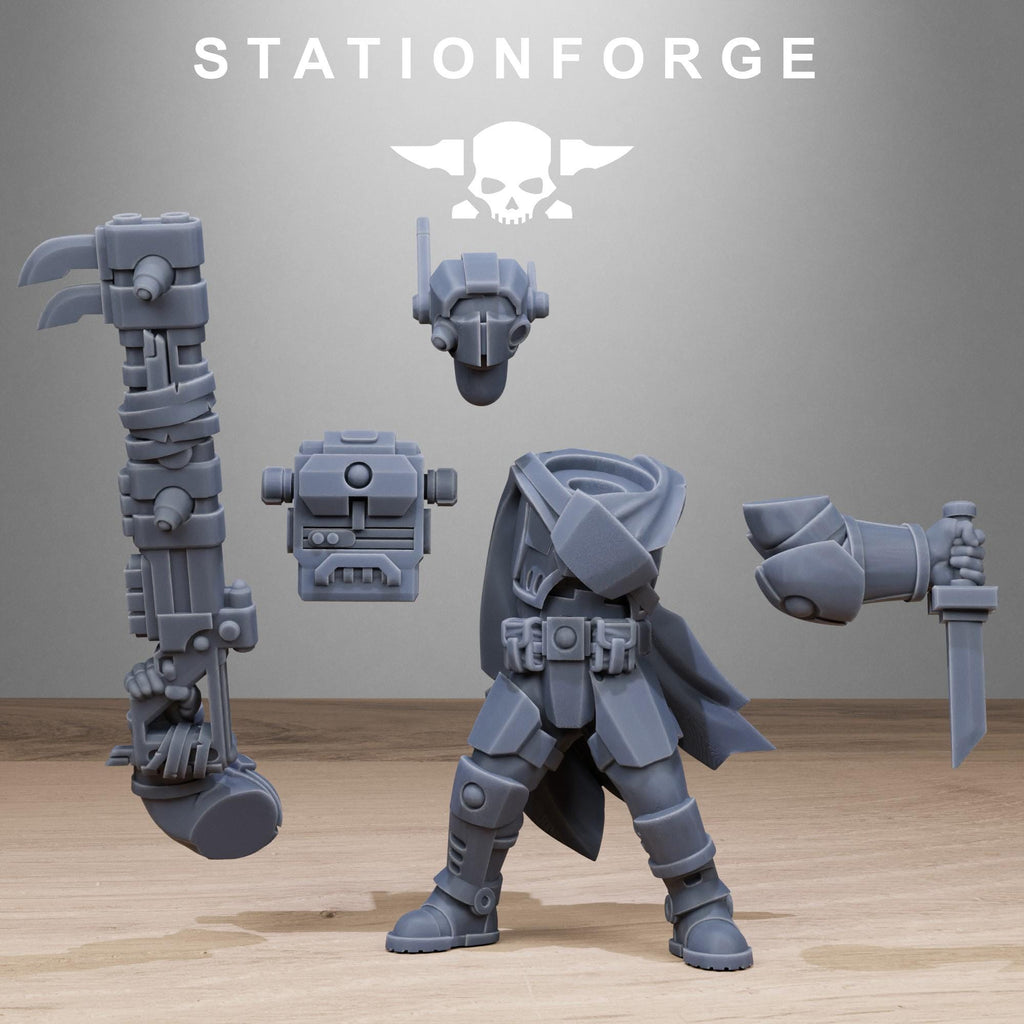 Tarion Hunters  - in 12k - by Station Forge