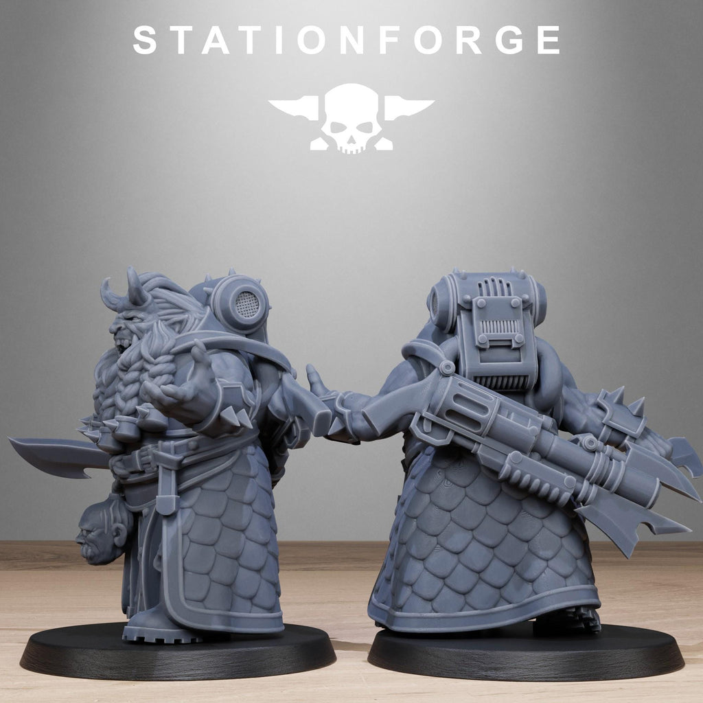 Corrupted Guard Dwarves  - 12k Resolution - by Station Forge