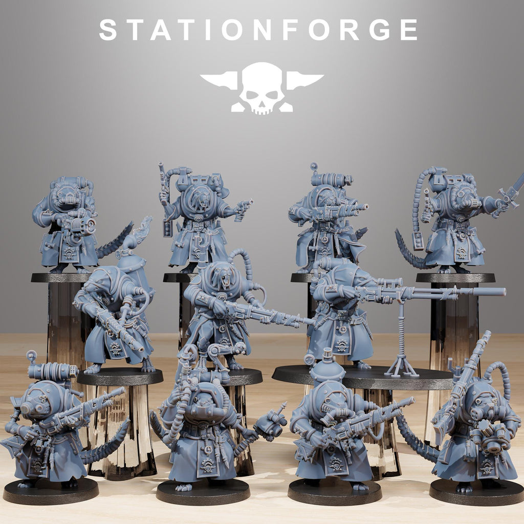 Raticus Grunts - in 12k -  by Station Forge