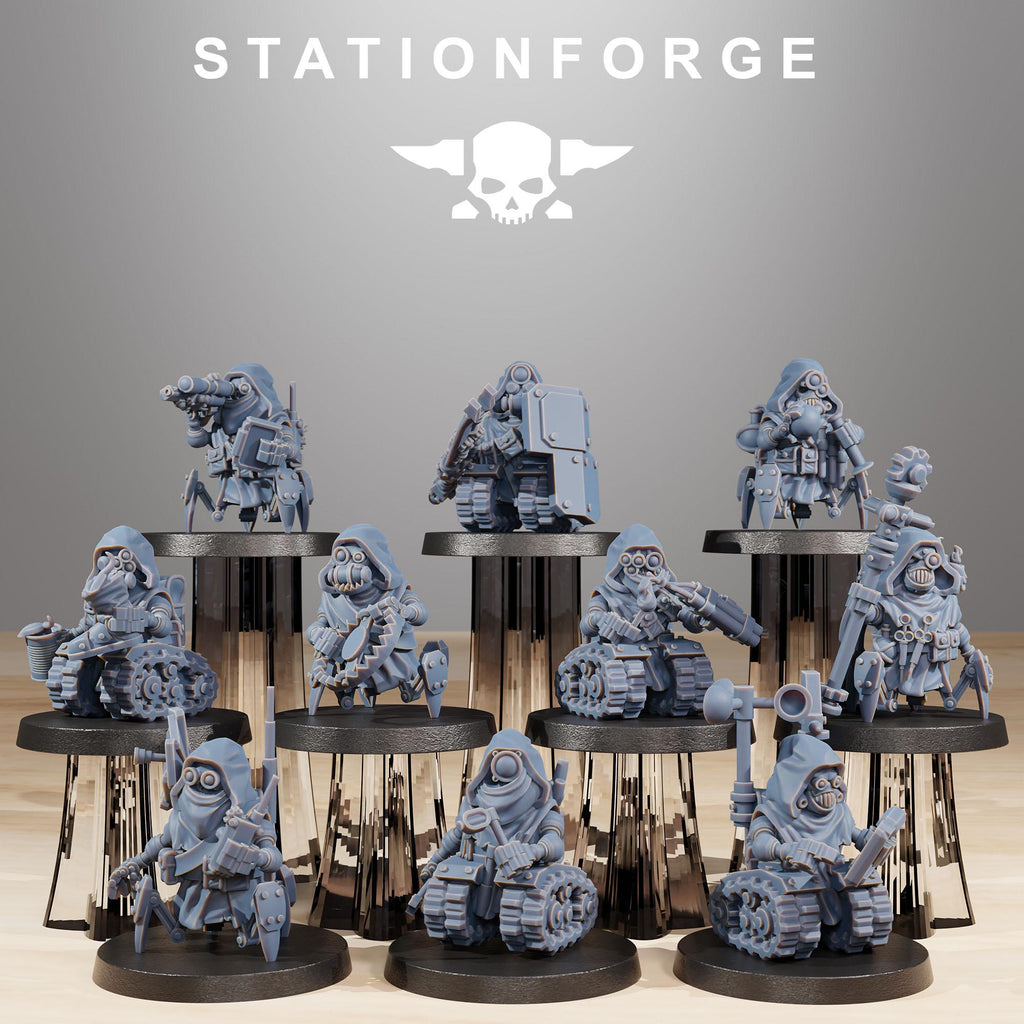 Scavenger Salvagers - in 12k -  by Station Forge