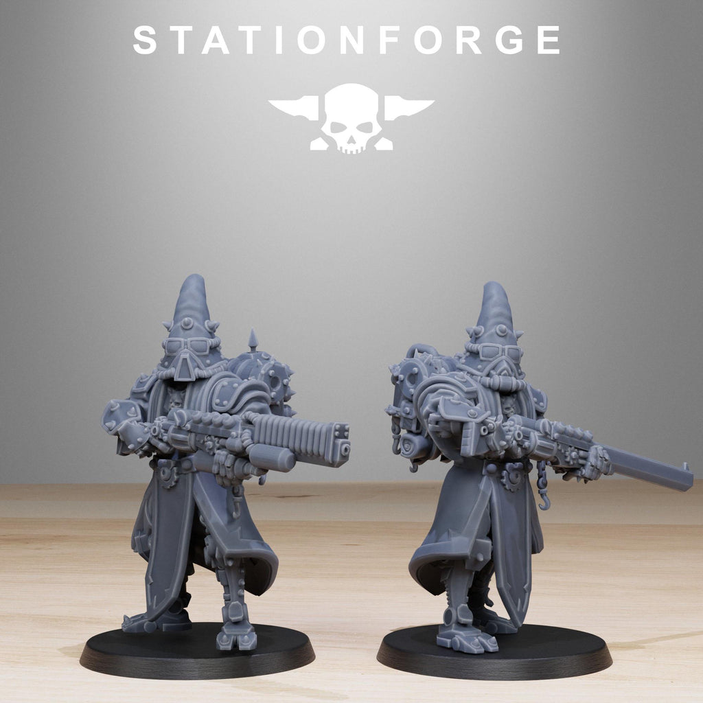 Scavenger Hooded Cultists - in 12k -  by Station Forge